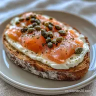 Bocadillo De Salmón Y Queso Crema En 10 Minutos