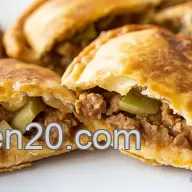 Empanadillas Criollas: &iexcl;Sabor de Cuba en Cada Bocado!