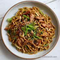 Fideos Fritos con Pollo para 4 Raciones