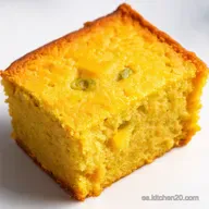 Delicioso Jalape&ntilde;o Cornbread Recipe con Queso Cheddar