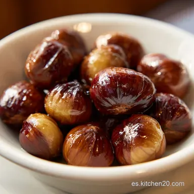 Casta&ntilde;as Cocidas Receta Gallega for 4 Servings Tarjeta de receta